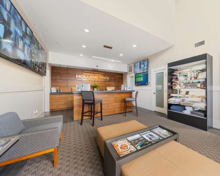 Self Storage near Darien Stamford Greenwich Manhattan Bronx Queens